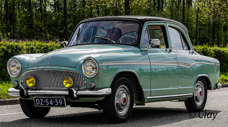 SIMCA Aronde Deluxe 1959 (4673)