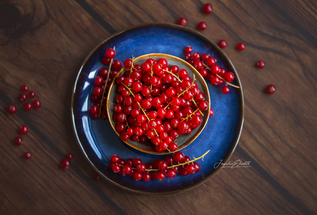 Just a little pop of red perfection.