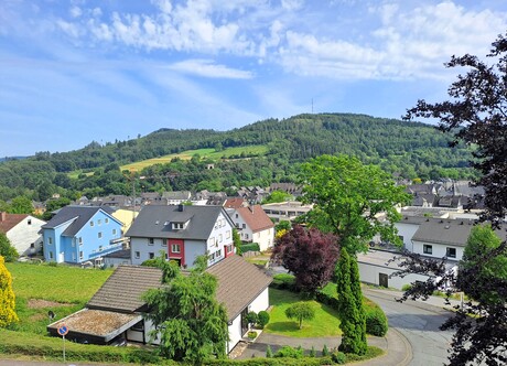 20250622  164614  Sauerland   Bad Laasphe nr1    uitz Hotel balkon  22 juni 2025  