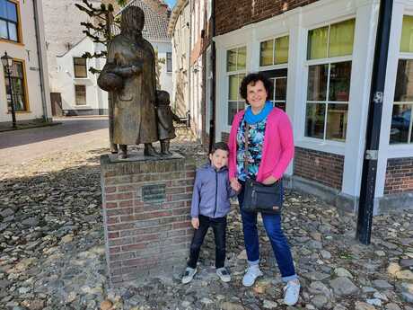 Oma met kleinkind