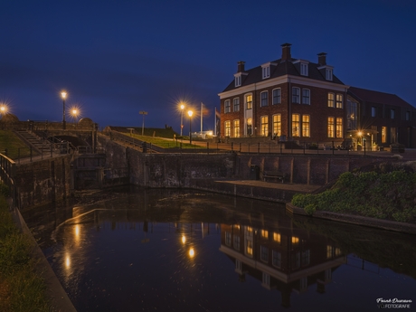 Termunterzijl bij nacht.