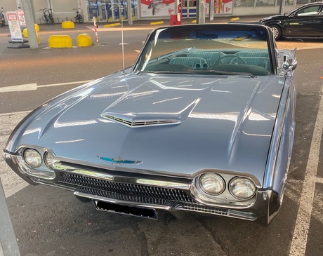 FORD Type	THUNDERBIRD 1963