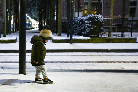 Eerste stapjes in de sneeuw