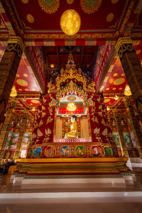 Wat Maha That Wachiramongkol (Wat Bang Thong) Temple