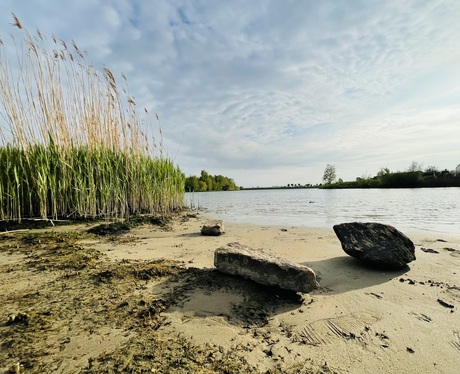 Rivier strandje 