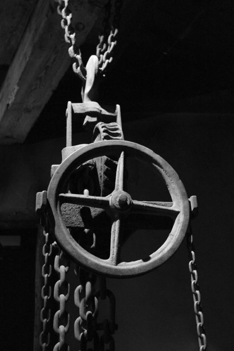 Chained Wheel