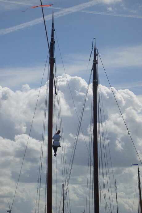 Met je hoofd in de wolken