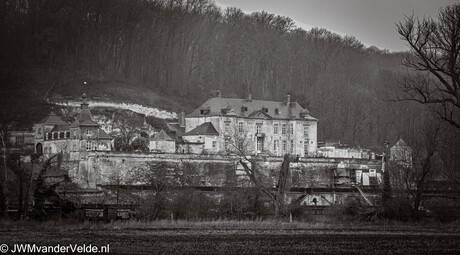 Chateau Neercanne