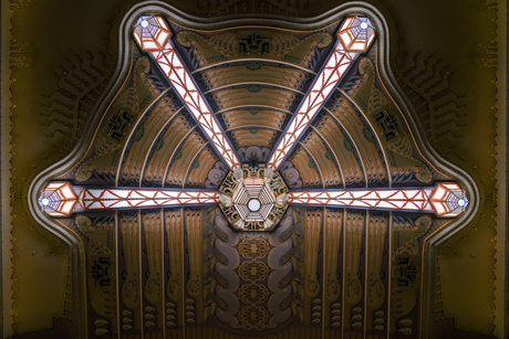 Plafond in theater Tuschinski, zaal 1