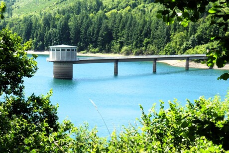 P1280932  Sauerland  omg Bad Laasphe nr7    Oberau  Stausee   24  juni 2025  