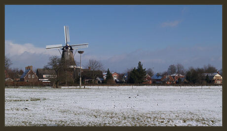 Molen in de sneeuw