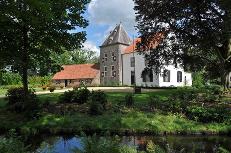 Klein kasteel Deurne.jpg