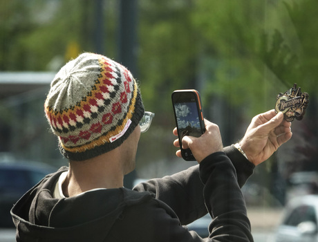 Erasmusbrug van glas naar glas