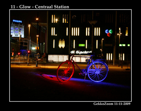 11 - Glow - Centraal Station