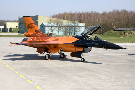 Introductie nieuwe F16 voor Demo Team