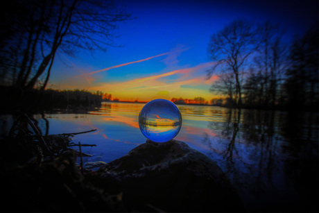 Glassball sunset 