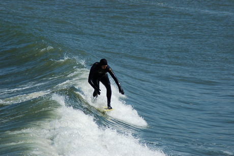 Surfing, Surfing