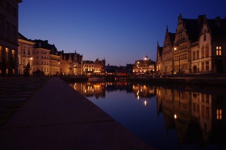 Gent by night