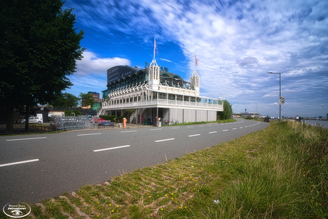 The salmon house