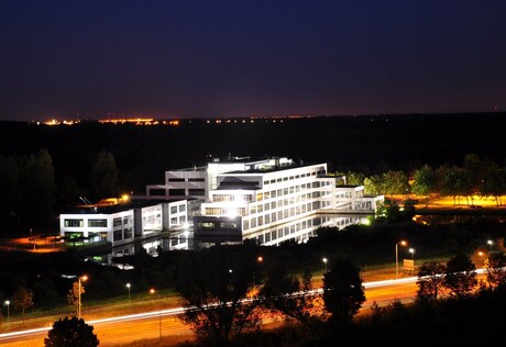 Esso Building Breda by night