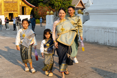 familie uitje in Laos