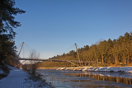 Voetgangersbrug