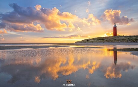 Zonsopkomst bij Texelse Vuurtoren.