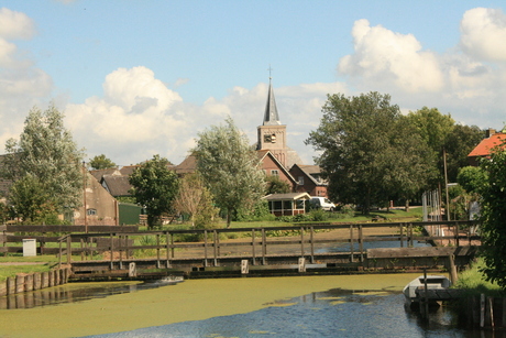 Polsbroek dorp