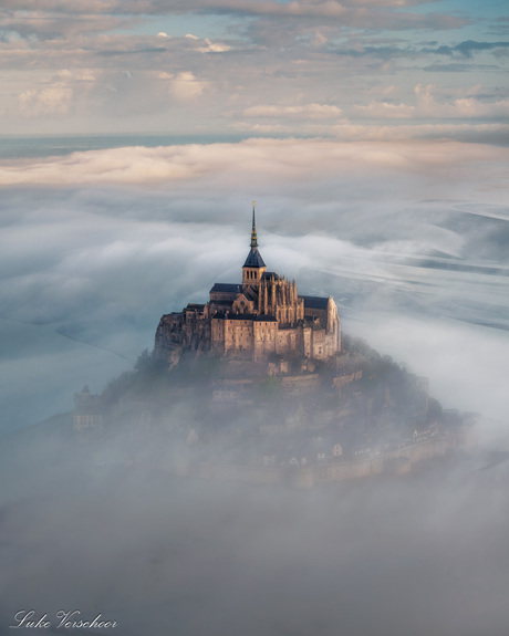 Dreamy Saint Michel 