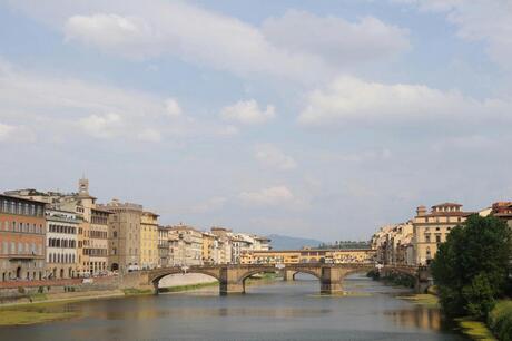 Florence, zicht op ponte Vecchio
