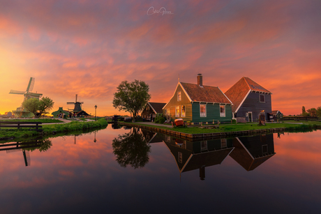 Sunset in Zaanse Schans