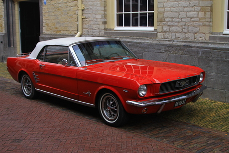 Ford Mustang Classic