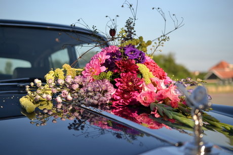 bruidswerk op een Saab
