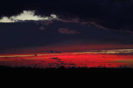 Ondergaande zon 2 Reiderland