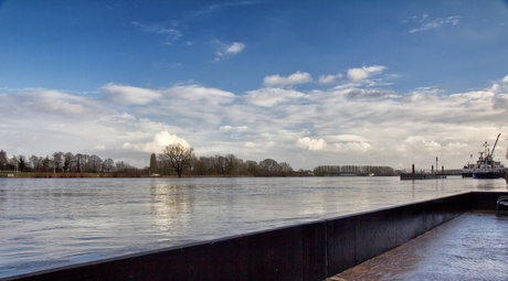 Hoge water IJssel 2013