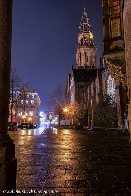 Doorkijkje op Martinitoren Groningen