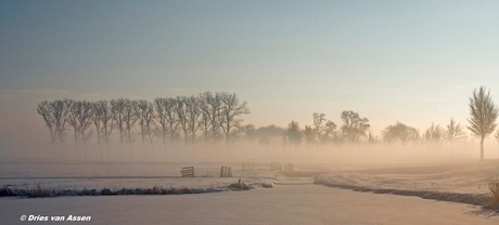 Zon,sneeuw en mist.