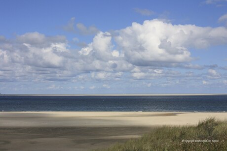 Wolken bij Texel