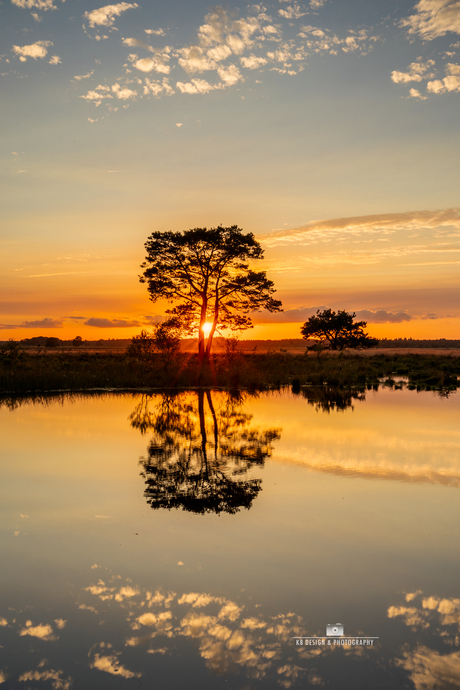 Zonsondergang met reflectie 