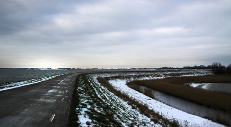 Zuiderdijk bij Venhuizen