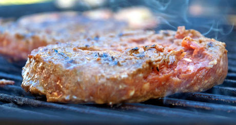 Bbq: heerlijke rooksmaak gevangen op beeld