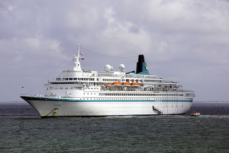 Cruiseschip De Albatros