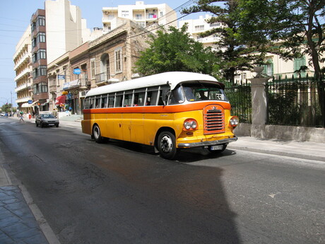 Malteser bus