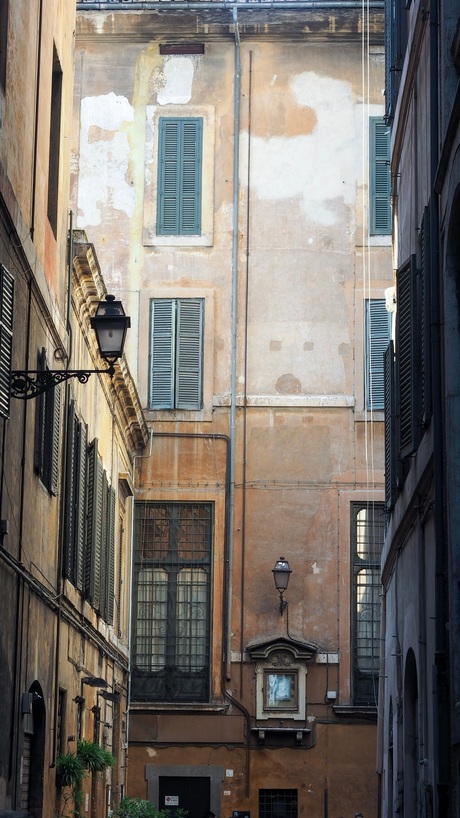 Straat doorkijk in Rome