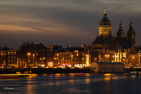 Basiliek van de Heilige Nicolaas by night