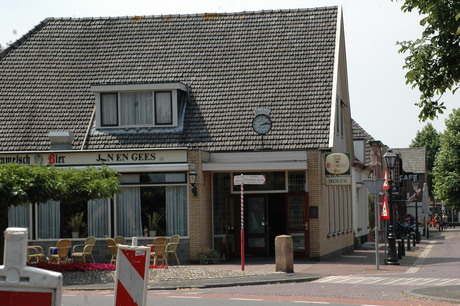 kijkje in een straat van Gramsbergen