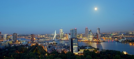 erasmusbrug vanaf de euromast