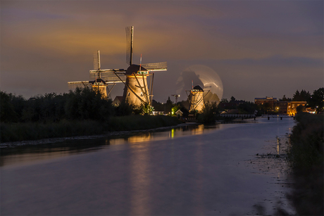 Kinderdijk verlicht 2015