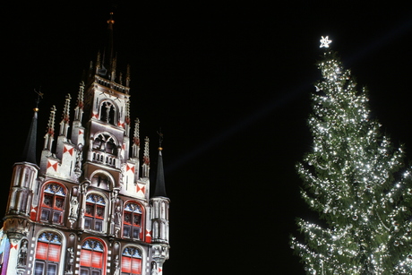 Gouda stadhuis bij kerst