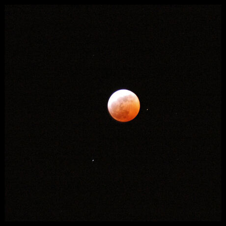 Maanverduistering halverwege